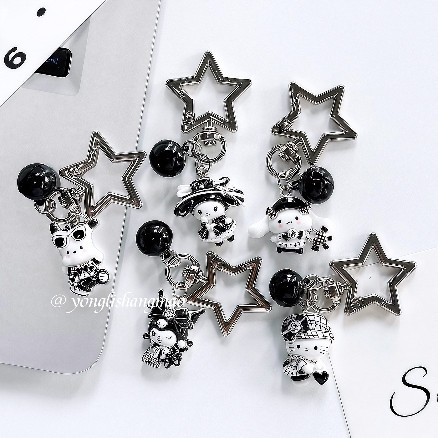 Porte-clés vintage Y2K Sanrio  - Phone Accessories And Cases avis et prix
